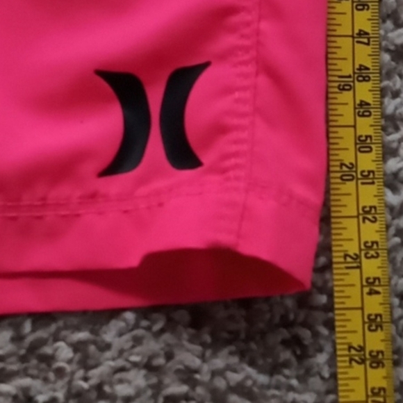 Men's Hurley And Quick Silver Board Shorts - Picture 4 of 10